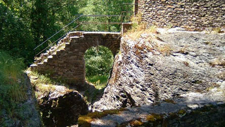 Le Roc d'Anglars à Belcastel