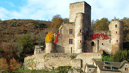 Château de Belcastel en Aveyron