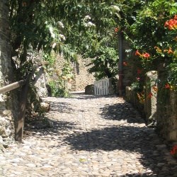 Visite commentée du village de Belcastel